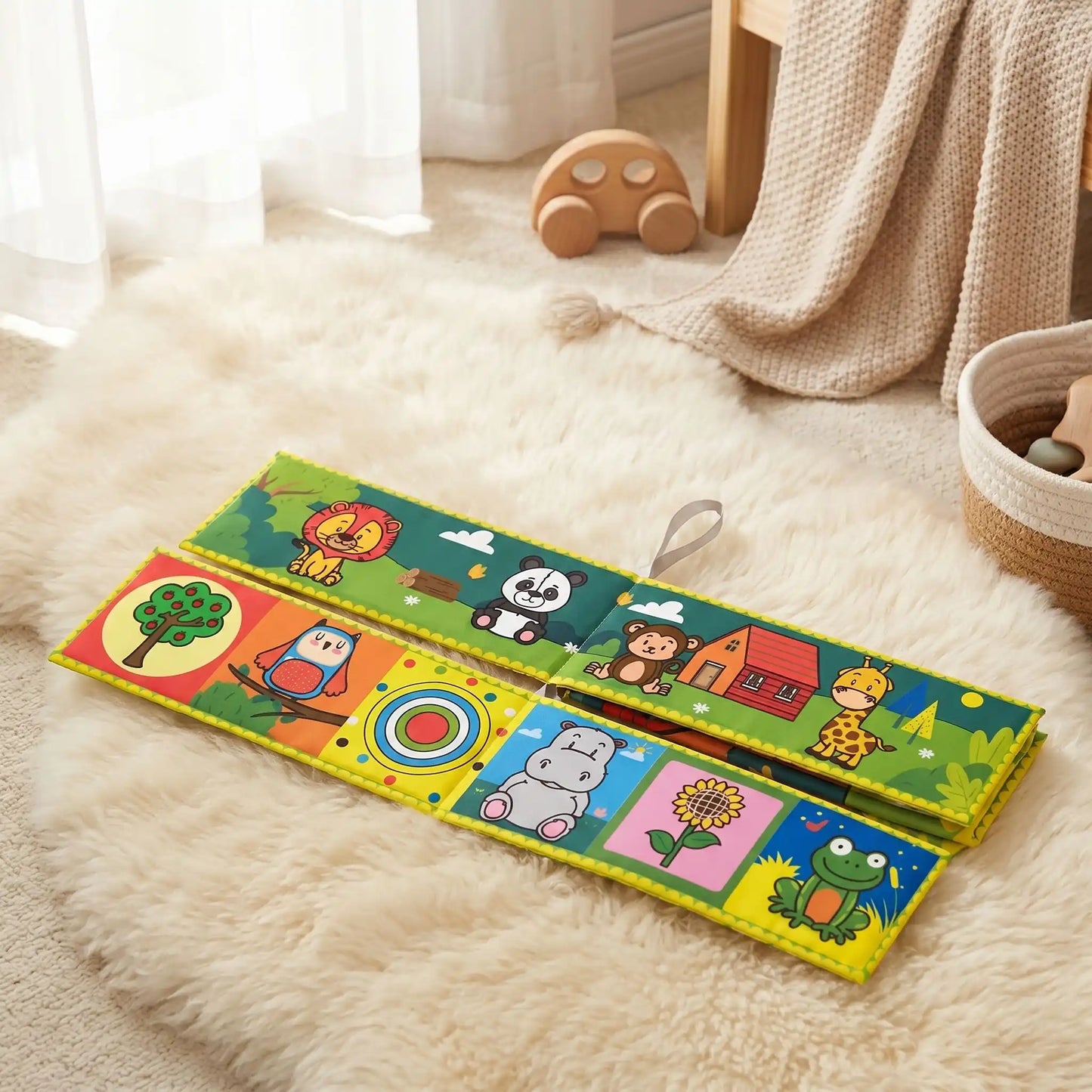 livre bebe tapis ouvert