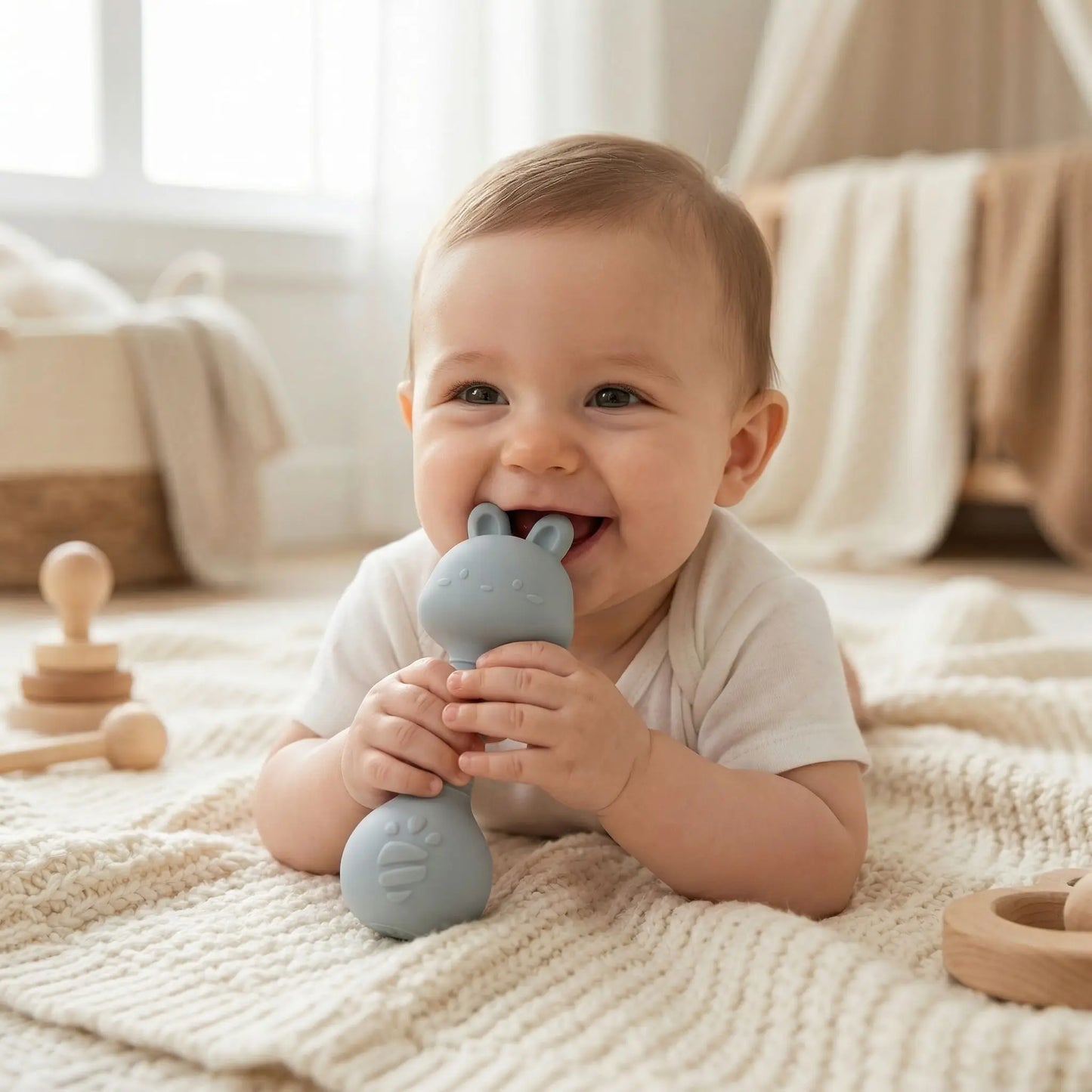 hochet bleu bebe