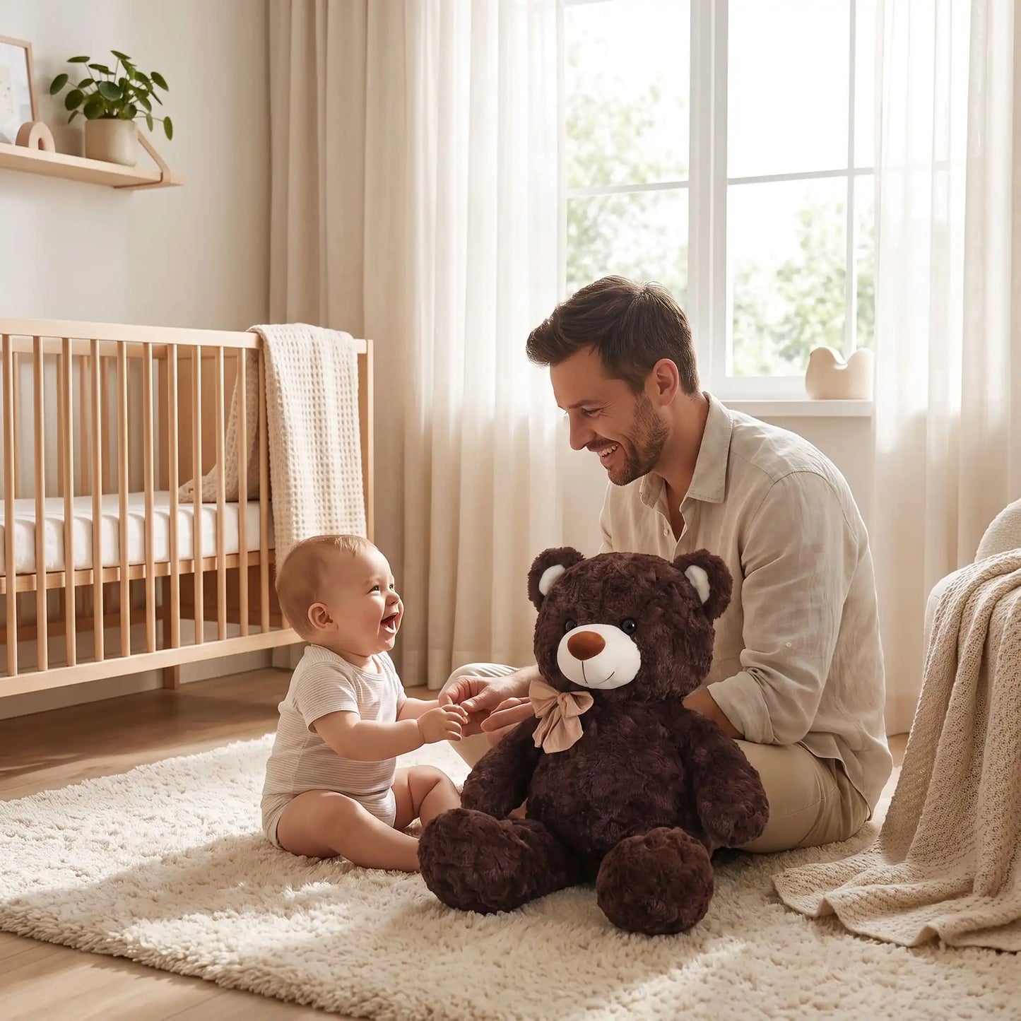 jouet petit ours brun papa joue bebe brun
