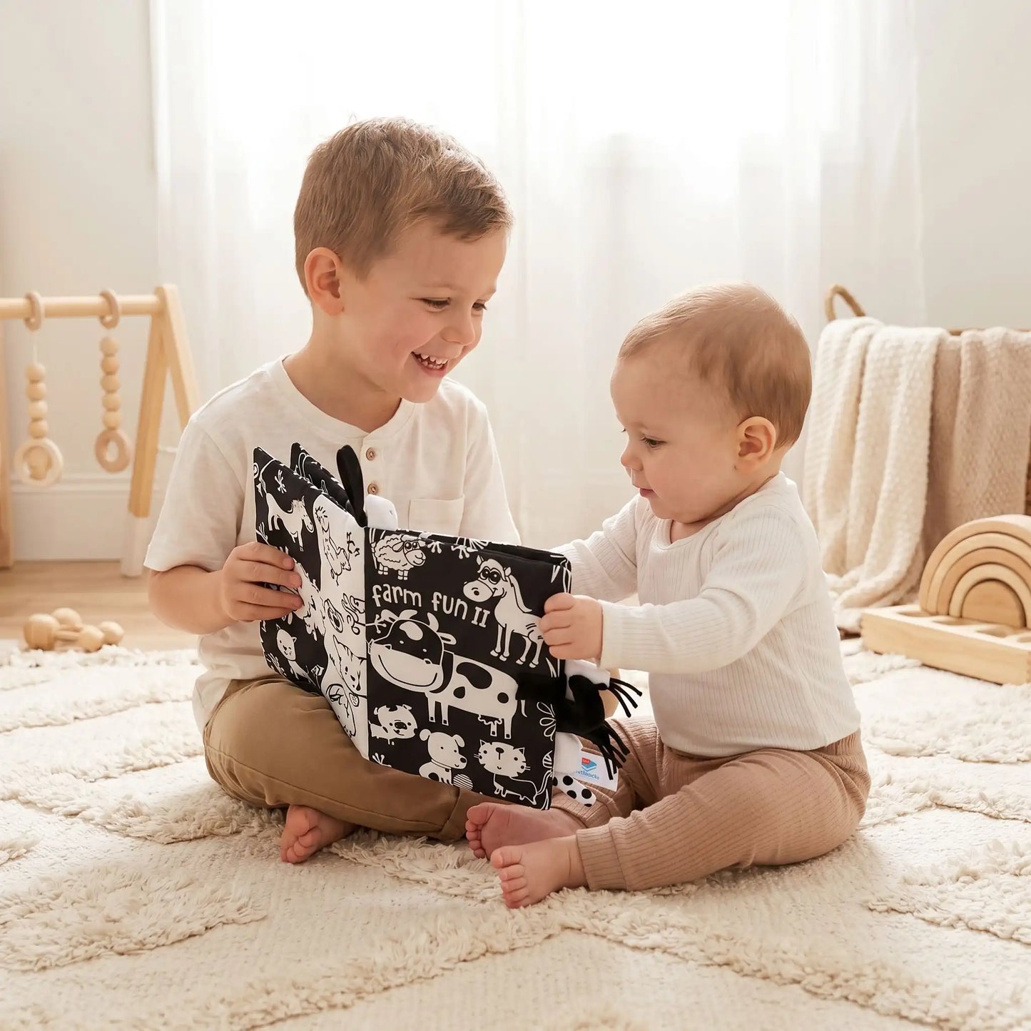 livre bebe frere noir blanc