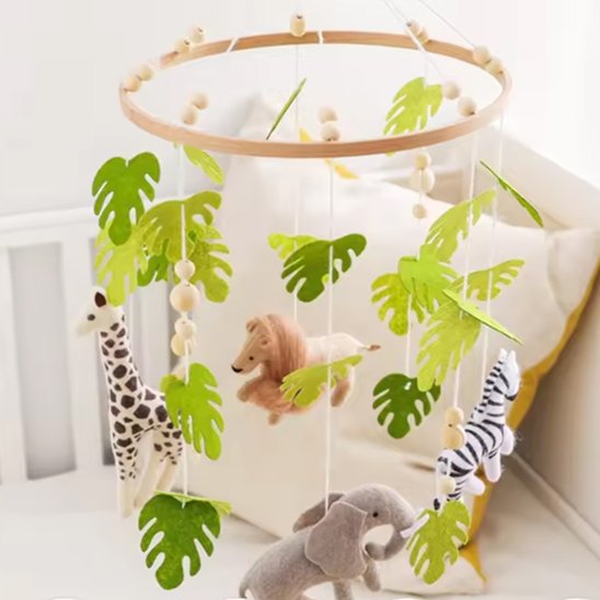 MOBILE BEBE lion girafe