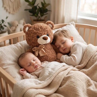 petit ours brun jouet frere dort bebe brun