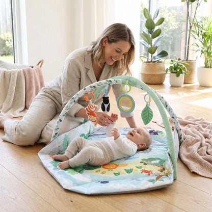 tapis d eveil bebe xxl maman joue bebe salon vert