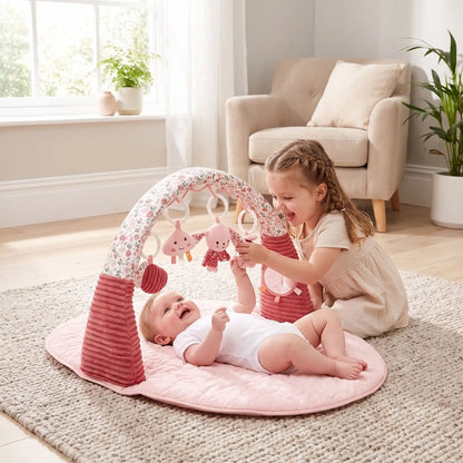 tapis deveil xl rose soeur joue bebe coucher dos